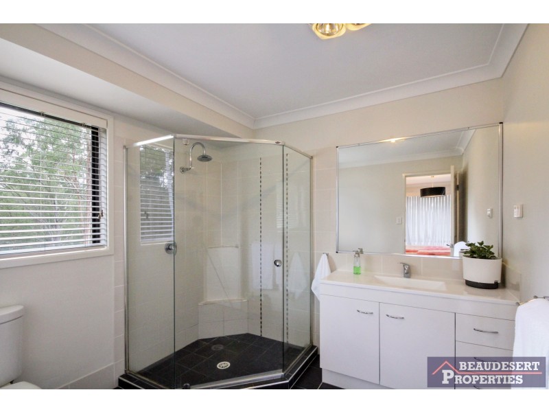 31 Highview Court, Woodhill QLD 4285