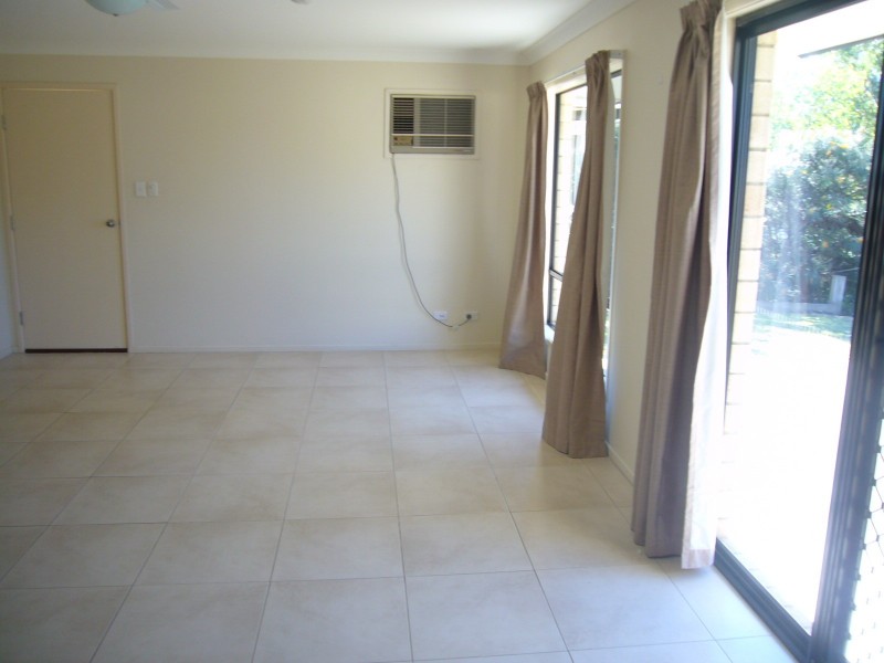Gleneagle QLD 4285