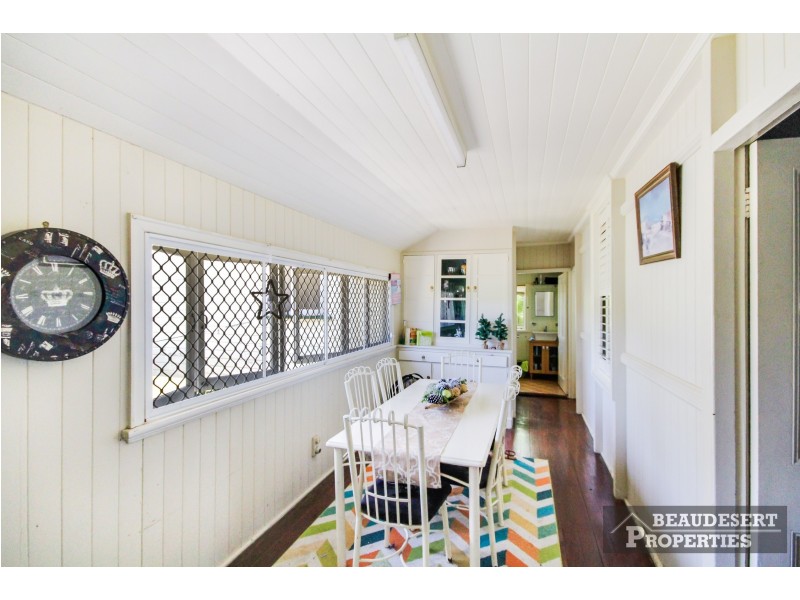 10 Bromelton Street, Beaudesert QLD 4285