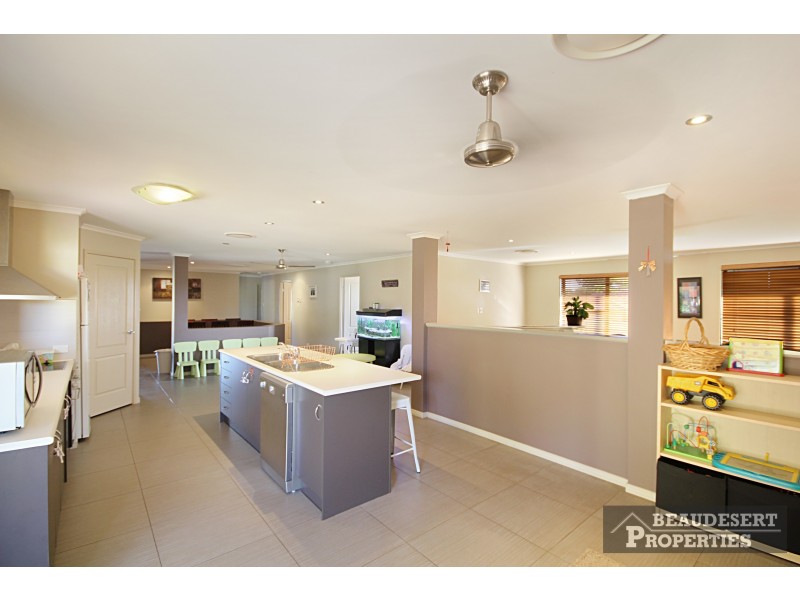 16-18 Oakdale Court, Gleneagle QLD 4285