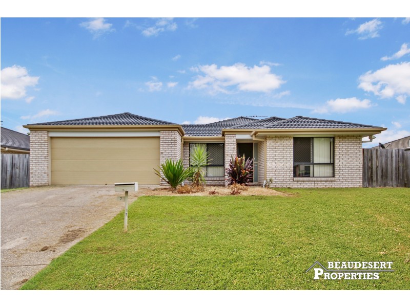 7 Hillside Crescent, Beaudesert QLD 4285