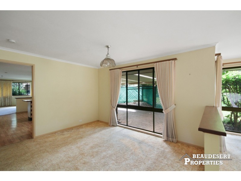 4 Palm Court, Beaudesert QLD 4285
