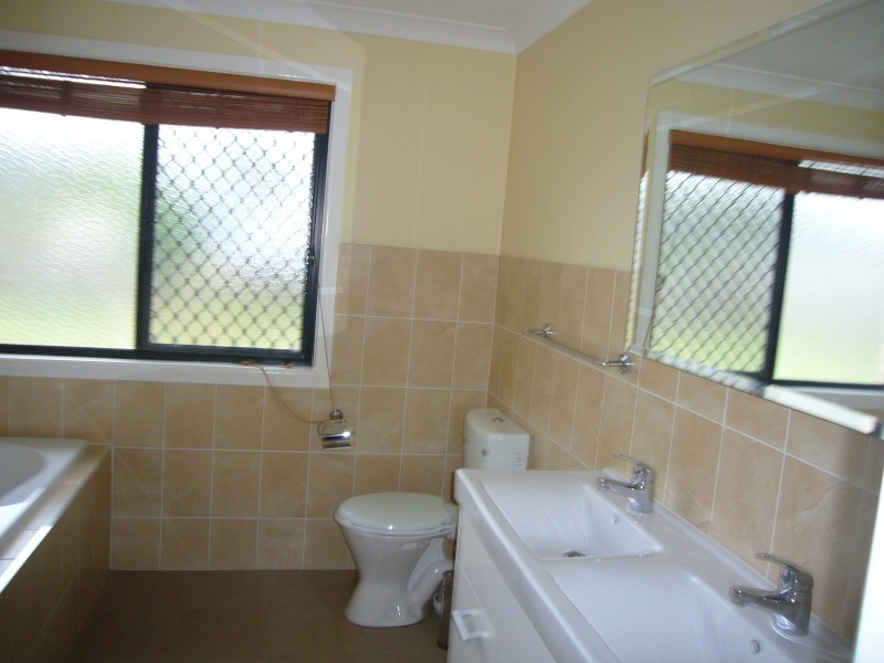 Gleneagle QLD 4285