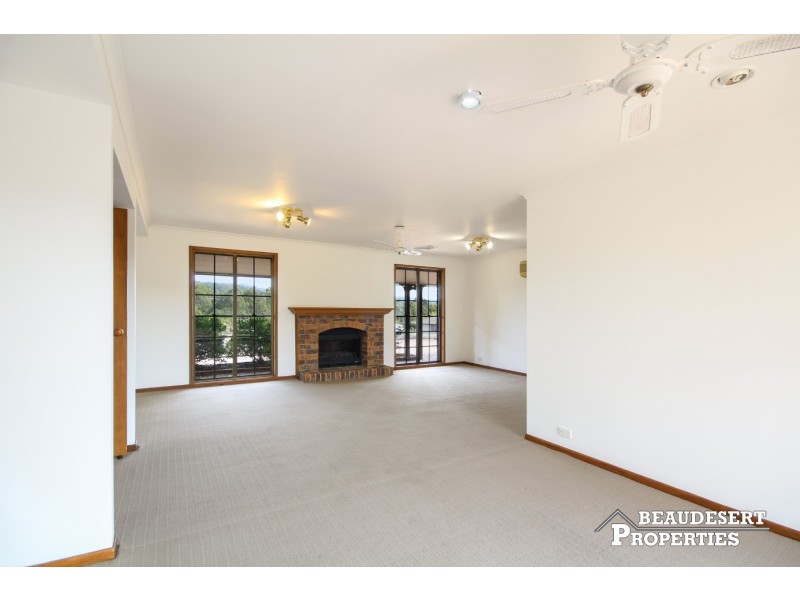 7-15 Redmond Place, Kooralbyn QLD 4285