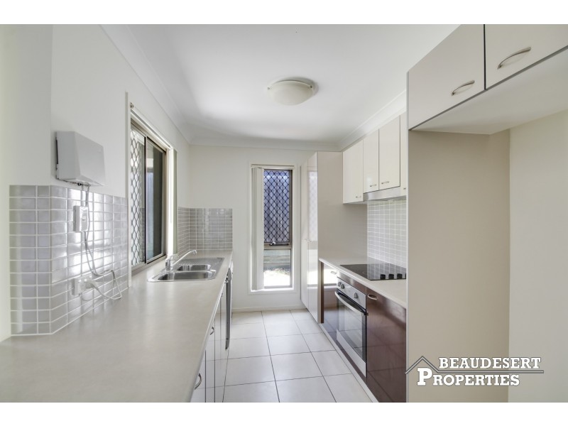 18 Tequesta Drive, Beaudesert QLD 4285