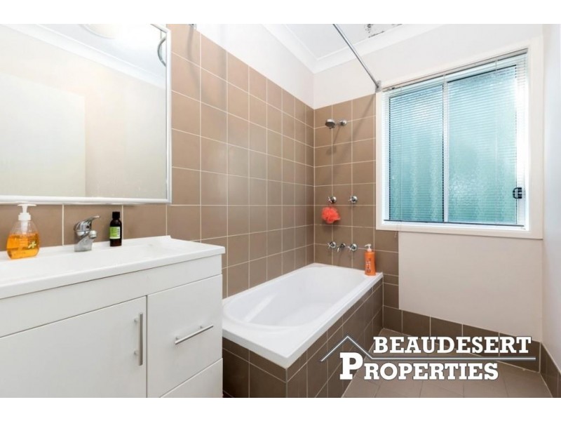 20 Albert Street, Beaudesert QLD 4285