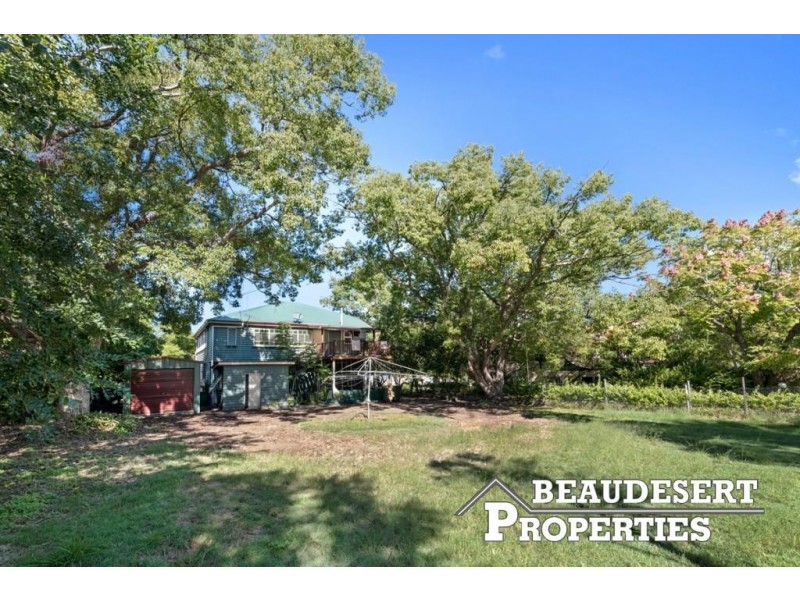 20 Albert Street, Beaudesert QLD 4285