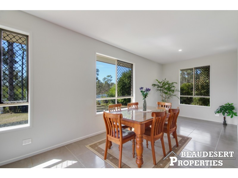 36-38 Scarvell Place, Kooralbyn QLD 4285