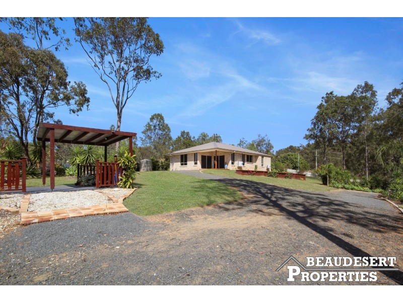 36-38 Scarvell Place, Kooralbyn QLD 4285