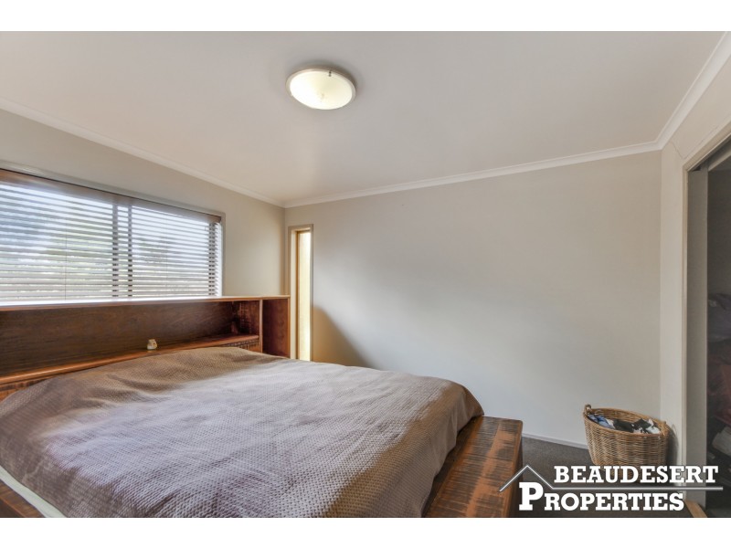 13 Stirling Street, Beaudesert QLD 4285