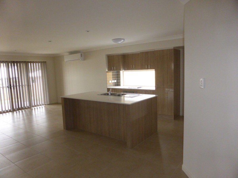 Gleneagle QLD 4285