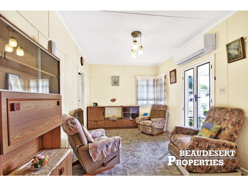 8 Hart Street, Beaudesert QLD 4285