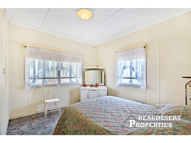 8 Hart Street, Beaudesert QLD 4285