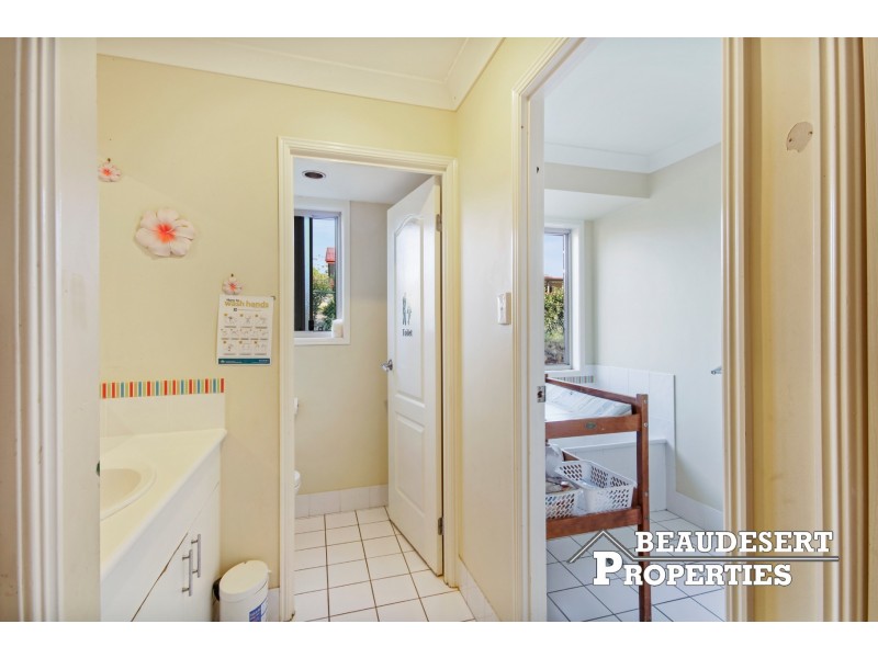 115-117 Tullamore Way, Gleneagle QLD 4285