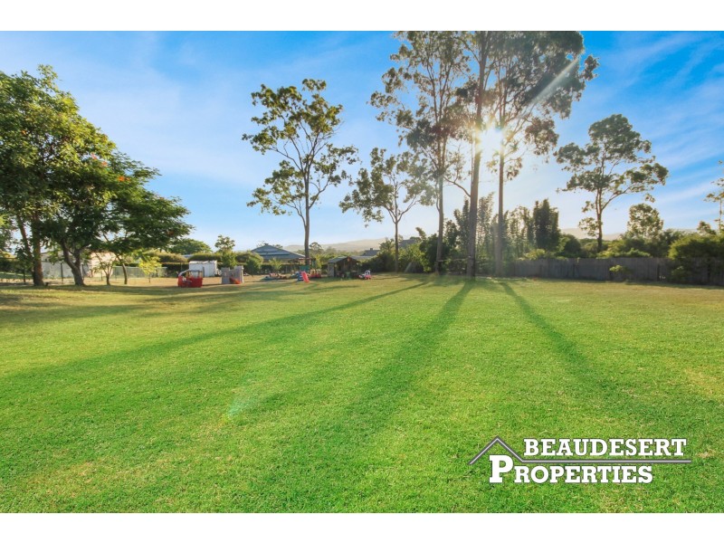 115-117 Tullamore Way, Gleneagle QLD 4285