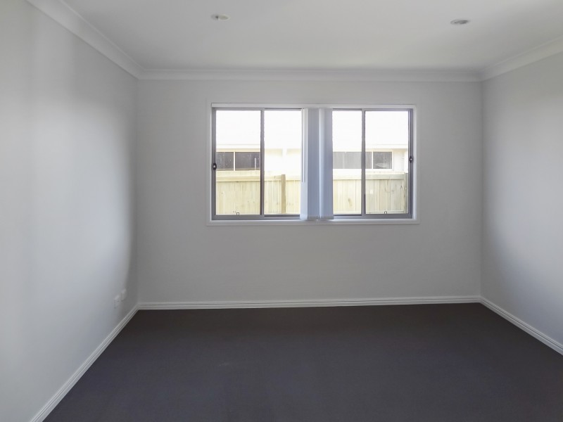 26 Phoebe Way, Gleneagle QLD 4285