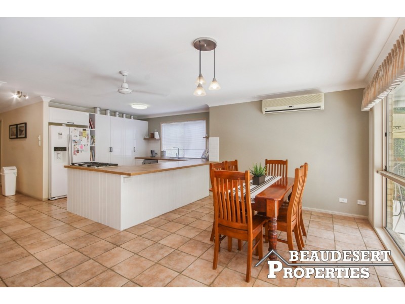 15 Walker Drive, Kooralbyn QLD 4285