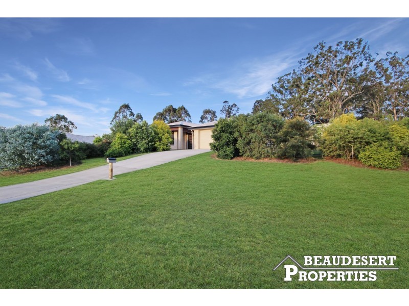 8 Trinity Place, Gleneagle QLD 4285