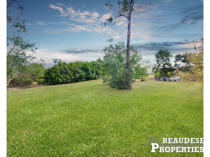 50-52 Carrigan Way, Gleneagle QLD 4285