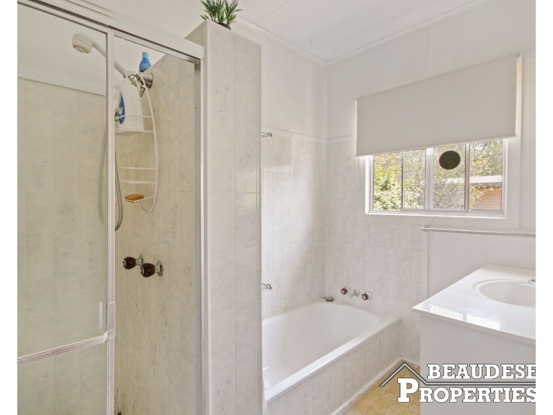 14 Beauview Crescent, Beaudesert QLD 4285