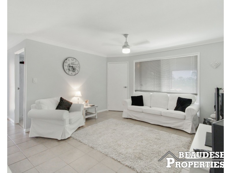 15 Hillside Crescent, Beaudesert QLD 4285