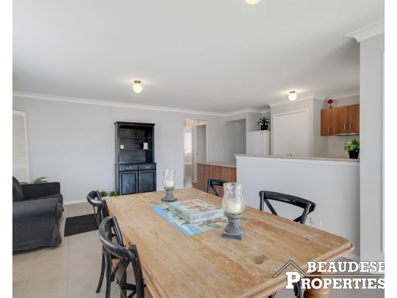 15 Hillside Crescent, Beaudesert QLD 4285