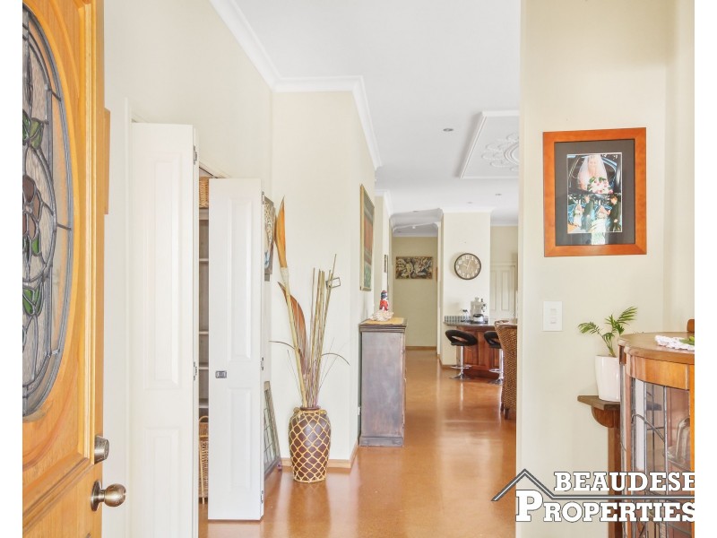 23 Kilmarnock Court, Mundoolun QLD 4285