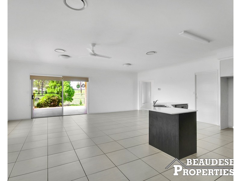 10-12 Corymbia Close, Beaudesert QLD 4285