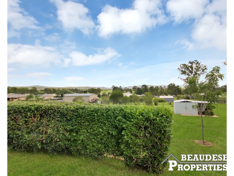 10-12 Corymbia Close, Beaudesert QLD 4285