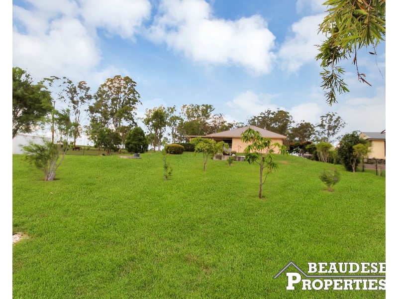 10-12 Corymbia Close, Beaudesert QLD 4285