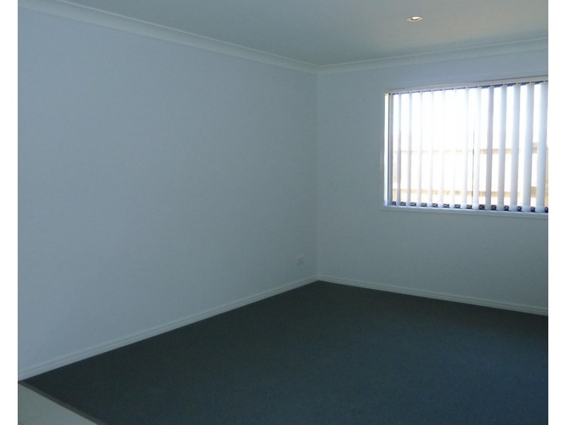 Gleneagle QLD 4285