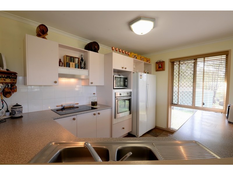 85 Boomerang Drive, Kooralbyn QLD 4285