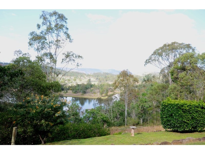 85 Boomerang Drive, Kooralbyn QLD 4285