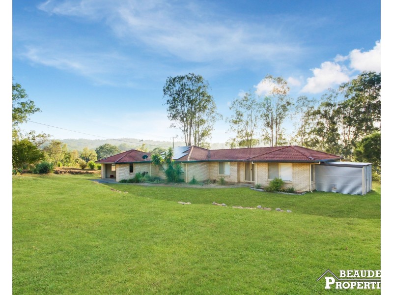 42-52 Kooralbyn Drive, Kooralbyn QLD 4285