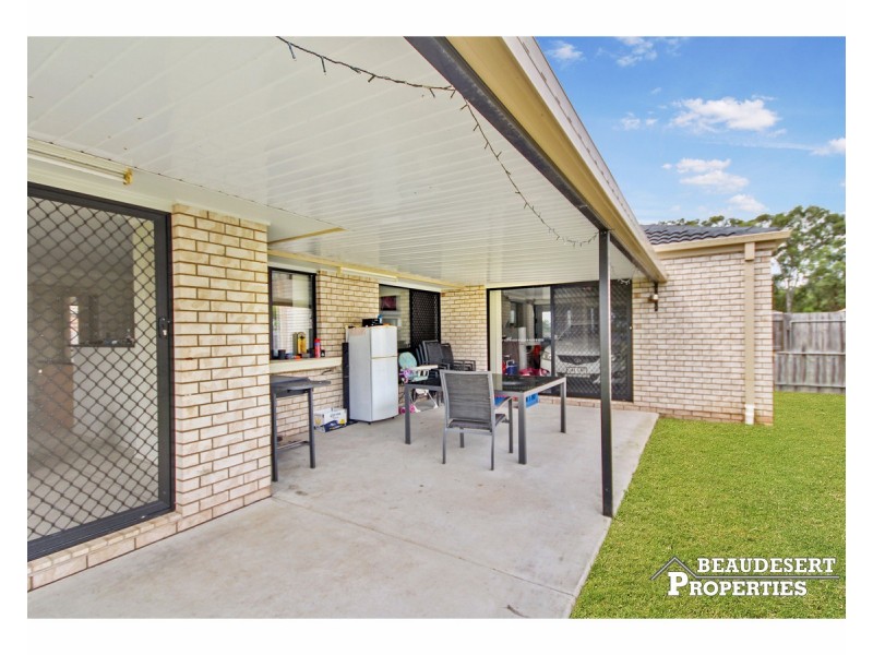 7 Hillside Crescent, Beaudesert QLD 4285