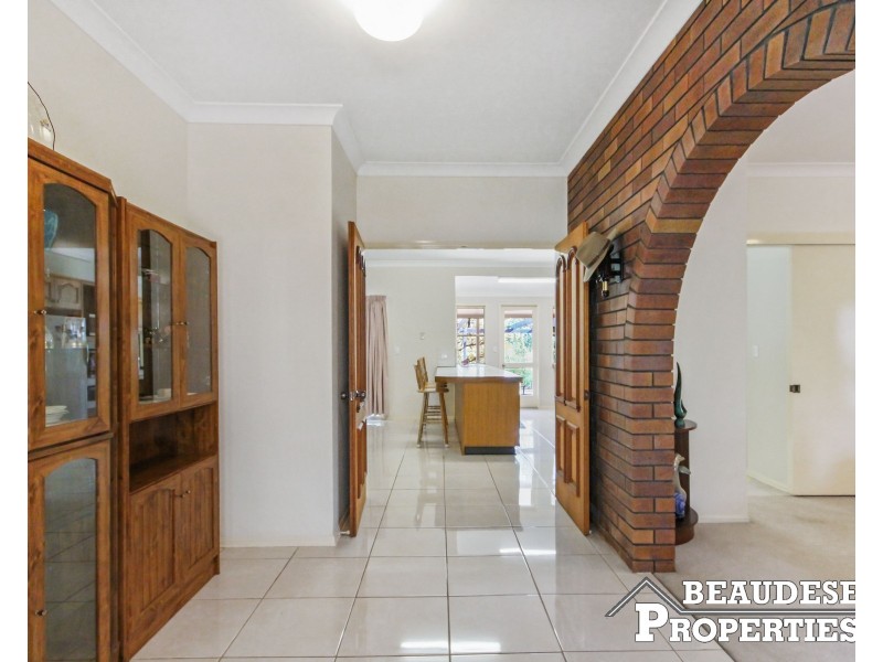 7-11 Day Road, Gleneagle QLD 4285