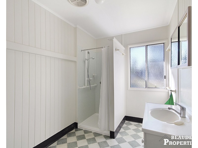 3 Elizabeth Street, Beaudesert QLD 4285