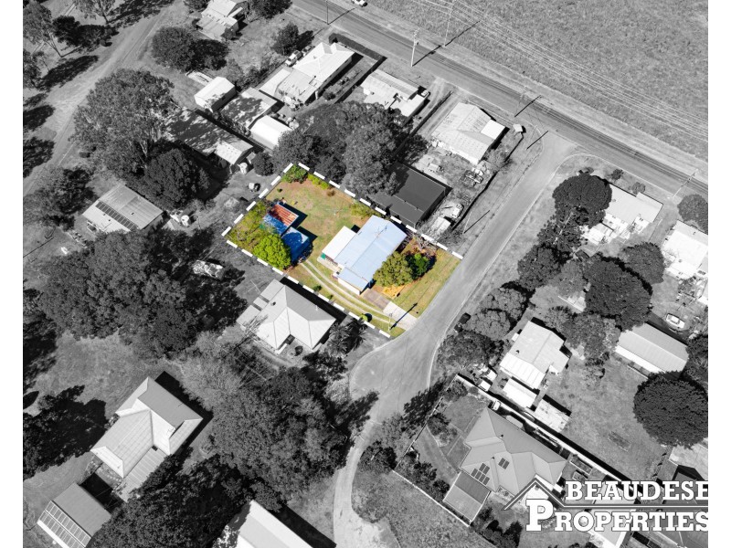 3 Elizabeth Street, Beaudesert QLD 4285