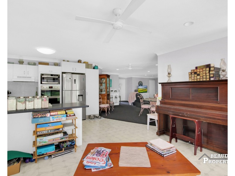 23 Nicole Circuit, Beaudesert QLD 4285
