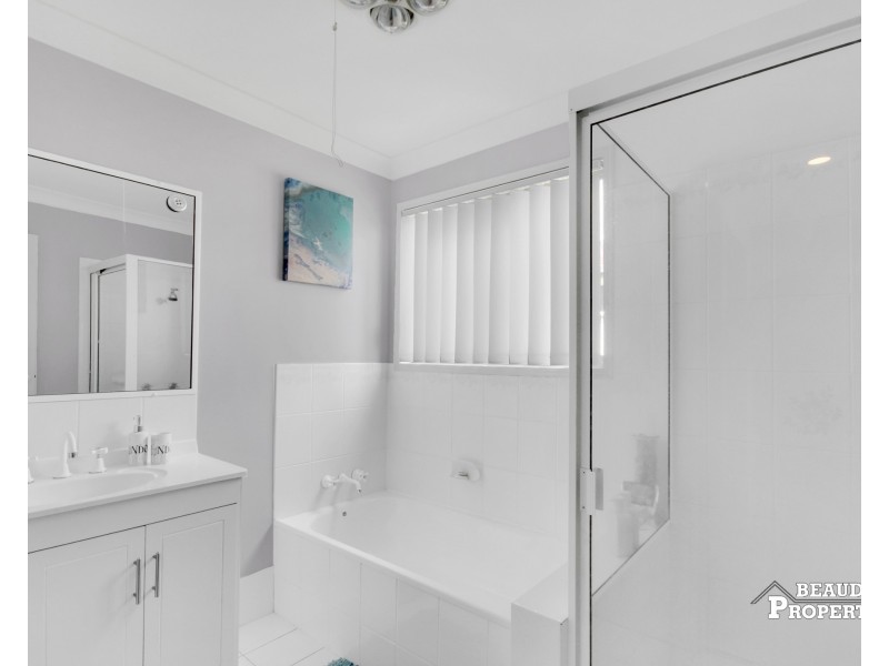 23 Nicole Circuit, Beaudesert QLD 4285
