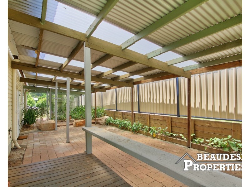 24 Kamarooka Street, Beaudesert QLD 4285