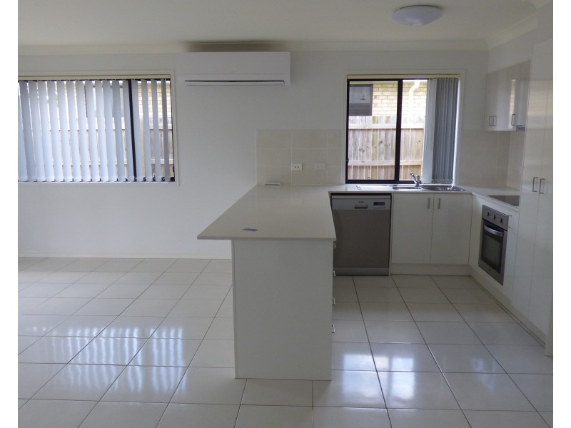 24 Finley Street, Gleneagle QLD 4285