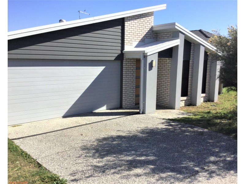24 Finley Street, Gleneagle QLD 4285