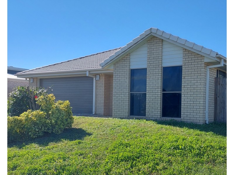 13 Phoebe Way, Gleneagle QLD 4285