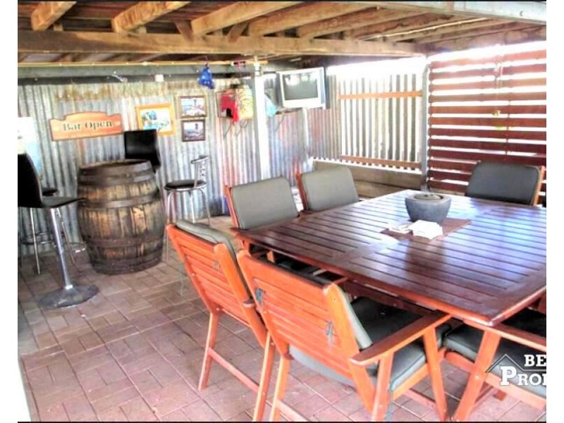 1 Railway Street, Kalbar QLD 4309