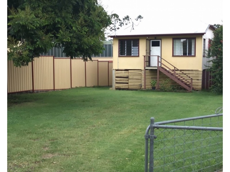 12 Brayford Street, Beaudesert QLD 4285
