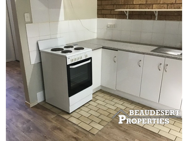 2/19A Albert Street, Beaudesert QLD 4285