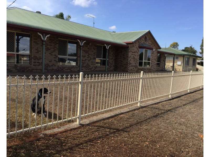 16 Cavell Avenue, Beaudesert QLD 4285
