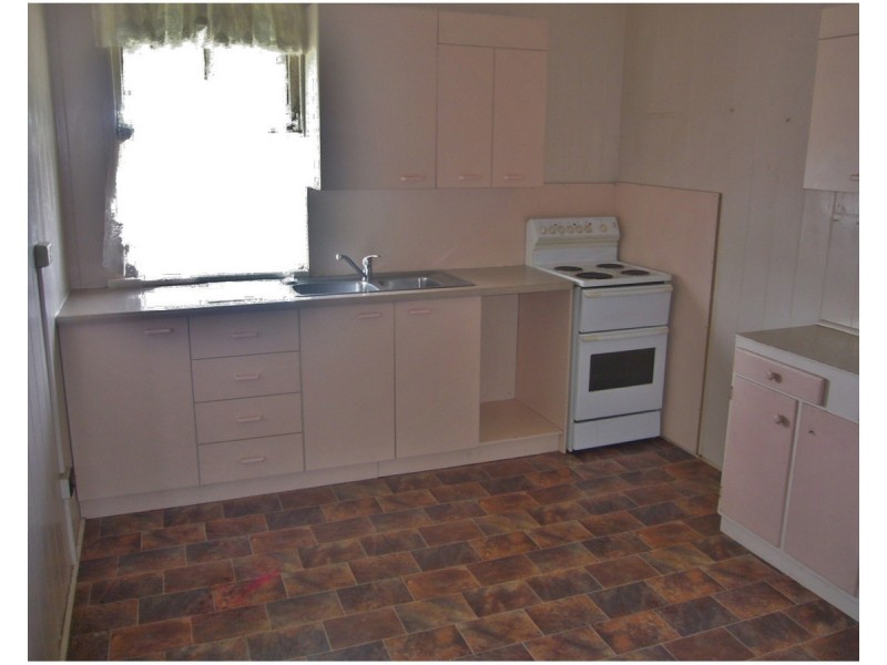 12 Brayford Street, Beaudesert QLD 4285