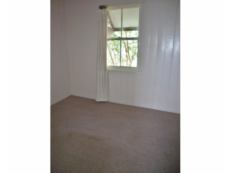 12 Brayford Street, Beaudesert QLD 4285